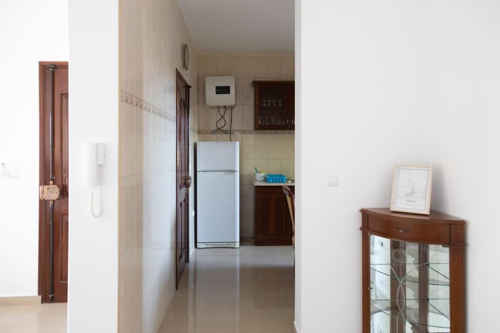 3 Bedroom Apt, Free Wifi & Ac, Cidadela - Lcgr Praia Eksteriør bilde