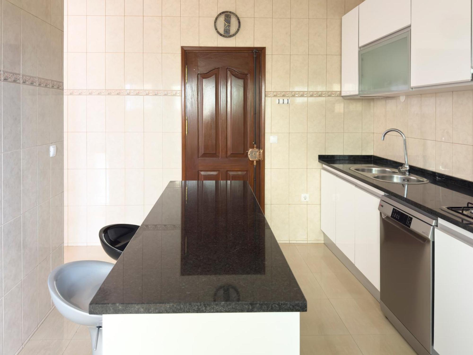 3 Bedroom Apt, Free Wifi & Ac, Cidadela - Lcgr Praia Eksteriør bilde