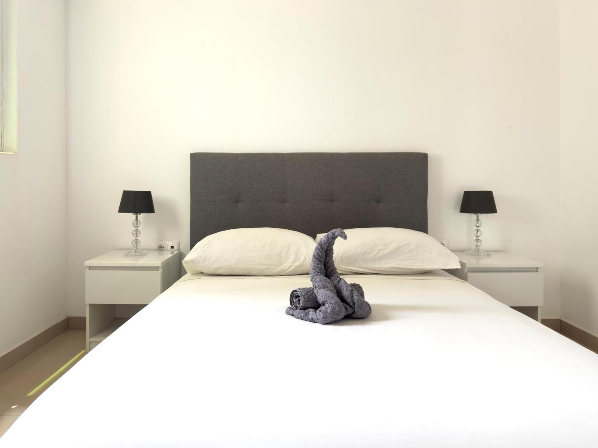 3 Bedroom Apt, Free Wifi & Ac, Cidadela - Lcgr Praia Eksteriør bilde